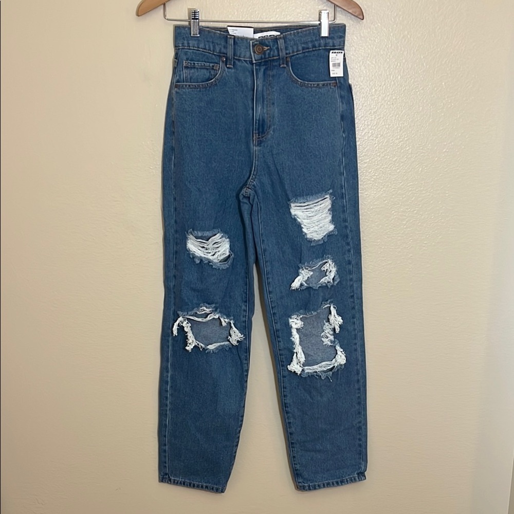 NWT RSQ Tilly’s Baggy Distressed Blue Jeans